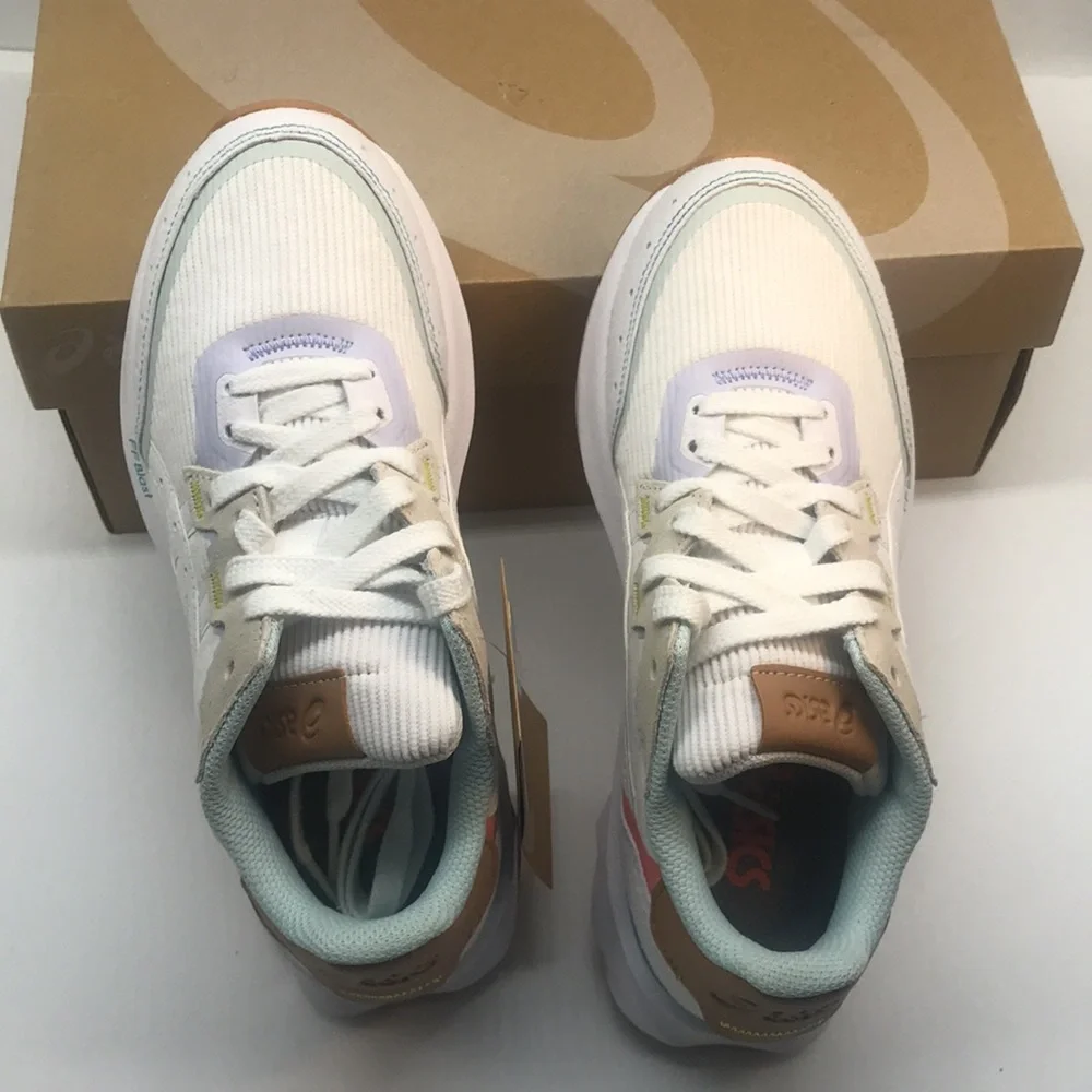 Asics White and Light Blue Athletic Shoes - Picture 3 of 5